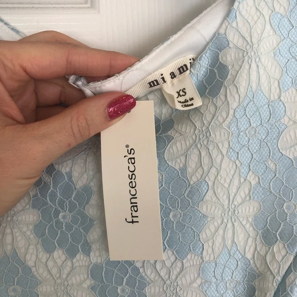 New Francesca’s Tinsley lace sleeveless midi dress